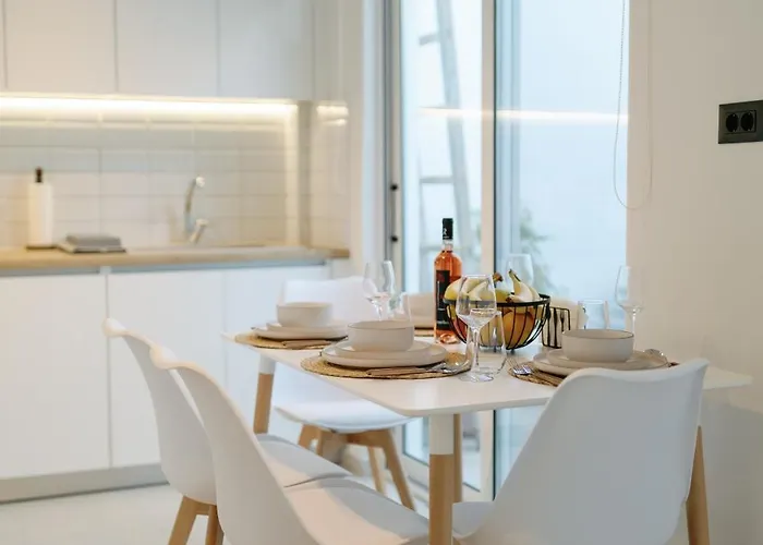 Matinas Sea House * העיירה קוס